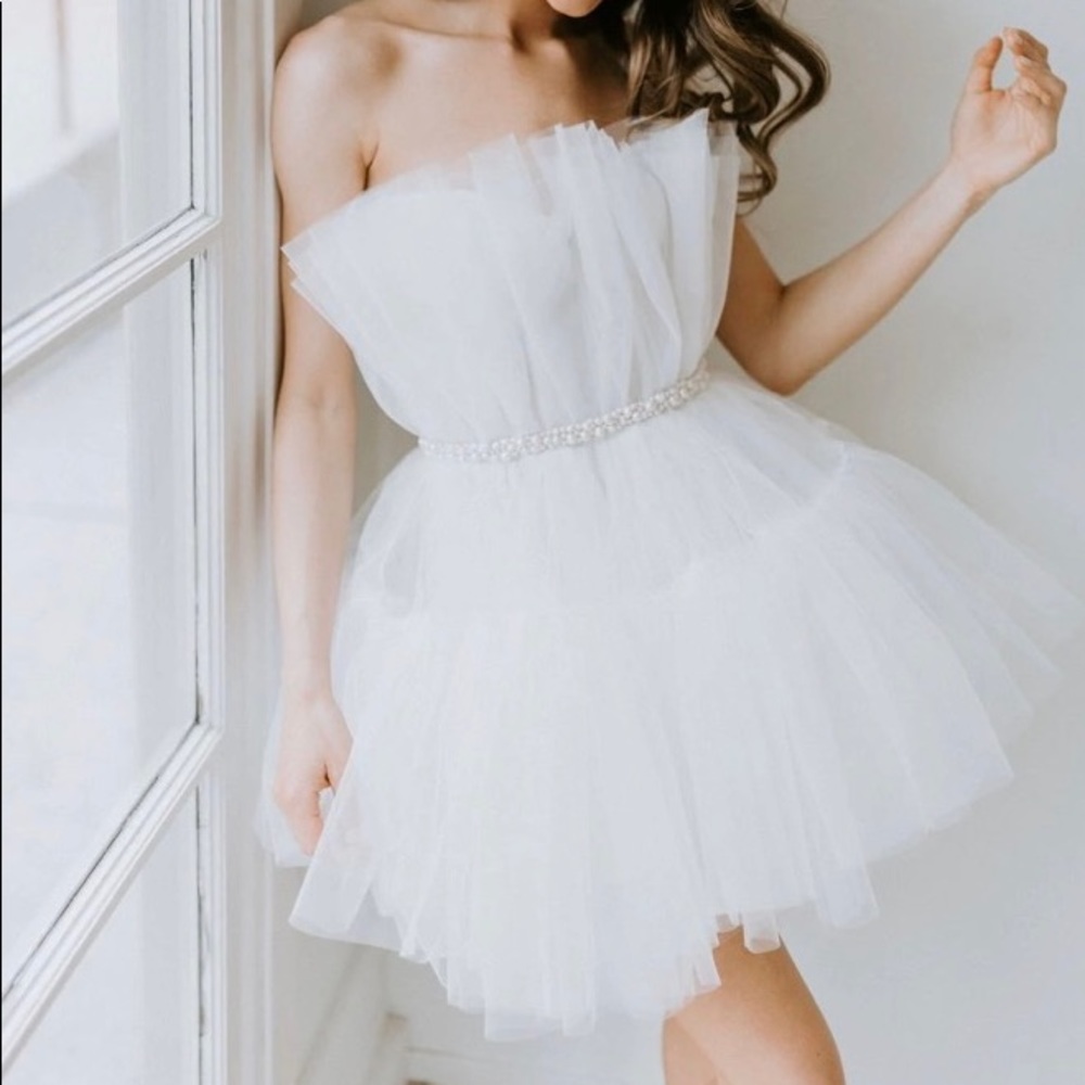Untamed Petals MILLIE MINI GOWN - LIGHT IVORY